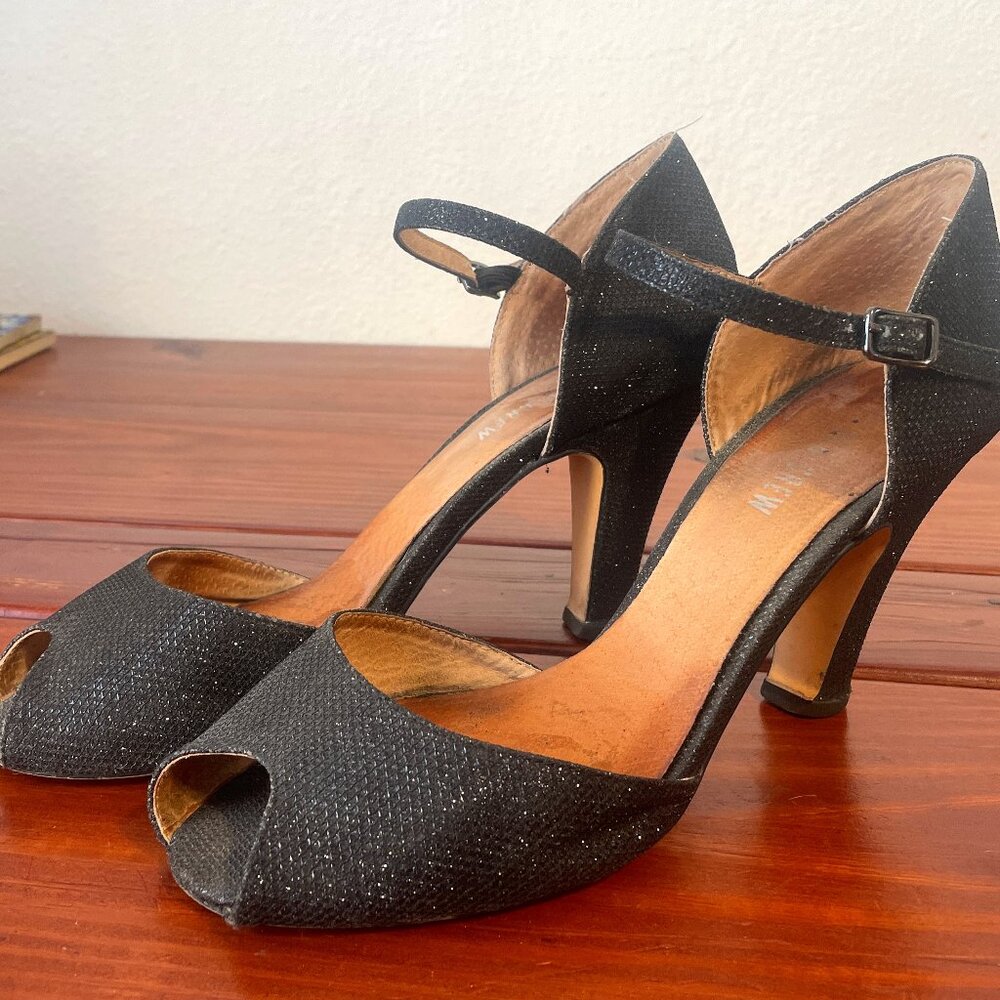 Chelsea Crew Lola Open-toe Heels in Glitter Black size EU 39